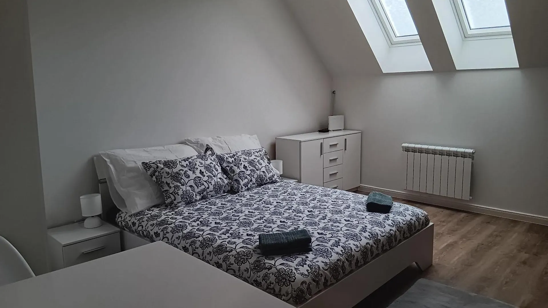 Cozy 1 Bedroom Apartment Πράγα Τσεχία